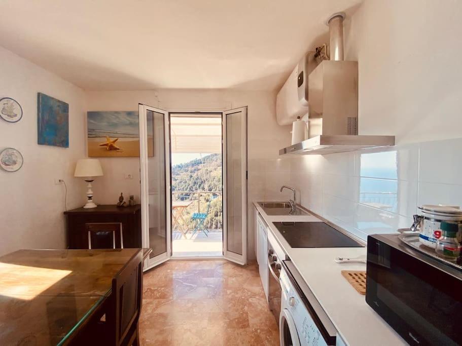 La Finestra Sul Mare A Drignana Villa Vernazza Eksteriør billede